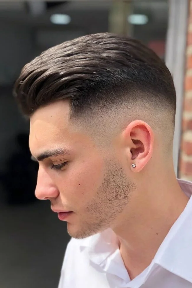 Mid-Fade-with-Pompadour